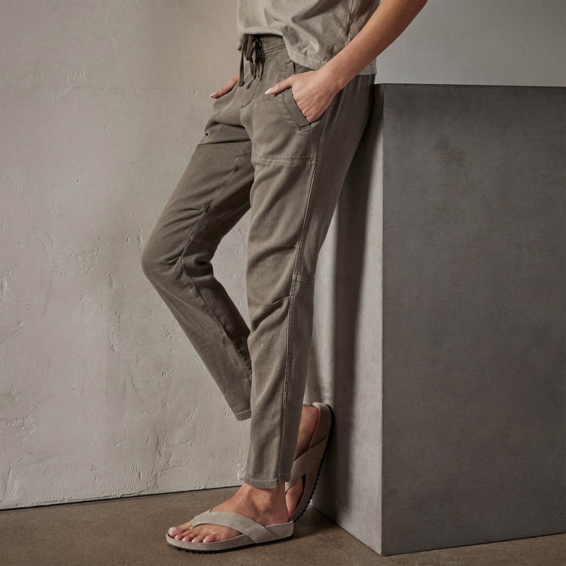 Soft Drape Pant – River Rock Pigment