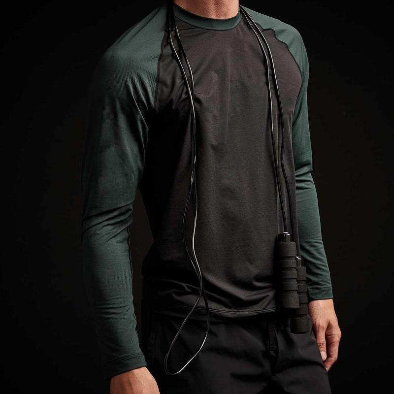 Y/OSEMITE Colorblock Performance Raglan – Black/Bamboo