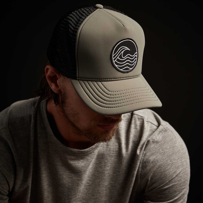 Wave Patch Scuba Trucker Hat – Army Green