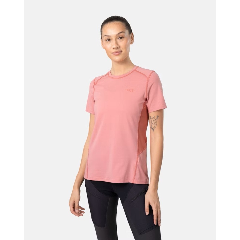 Women’s Sval Tee