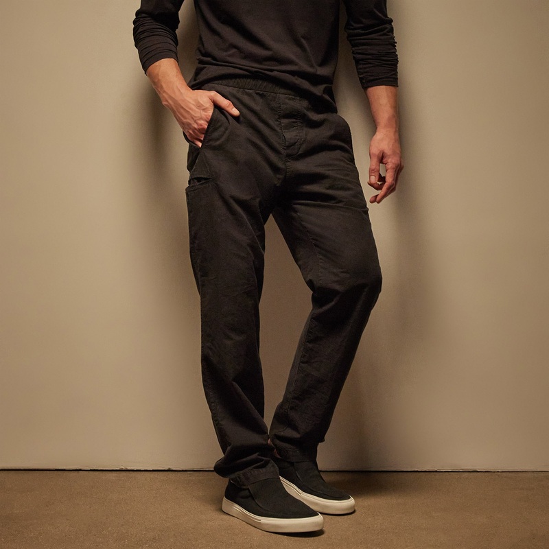 Textured Relaxed Pant – Black
