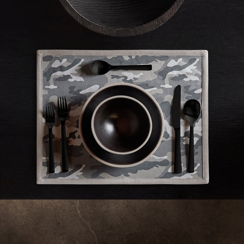 Camo Placemat w/ Suede Trim – Arctic Camo/Light Grey