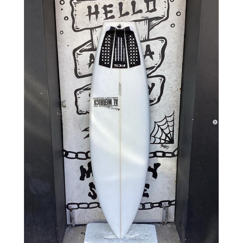 USED – 5’9 NECK BEARD 2 (32.5L)