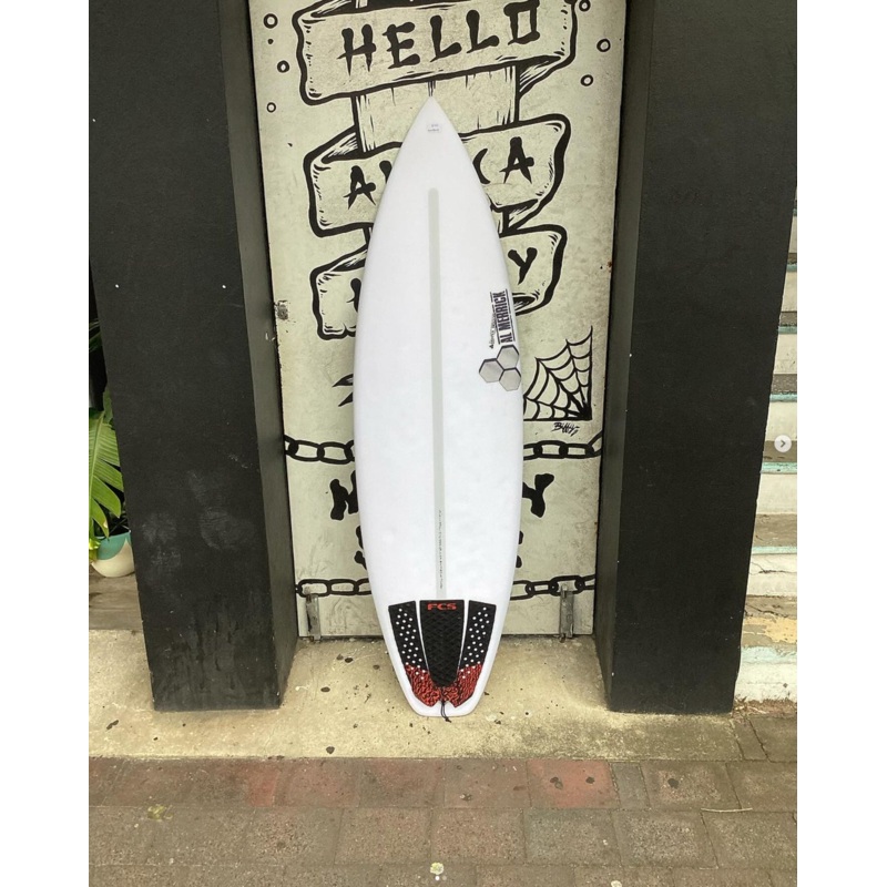 USED – 5’10 DUMPSTER DIVER 2 (31.5L)