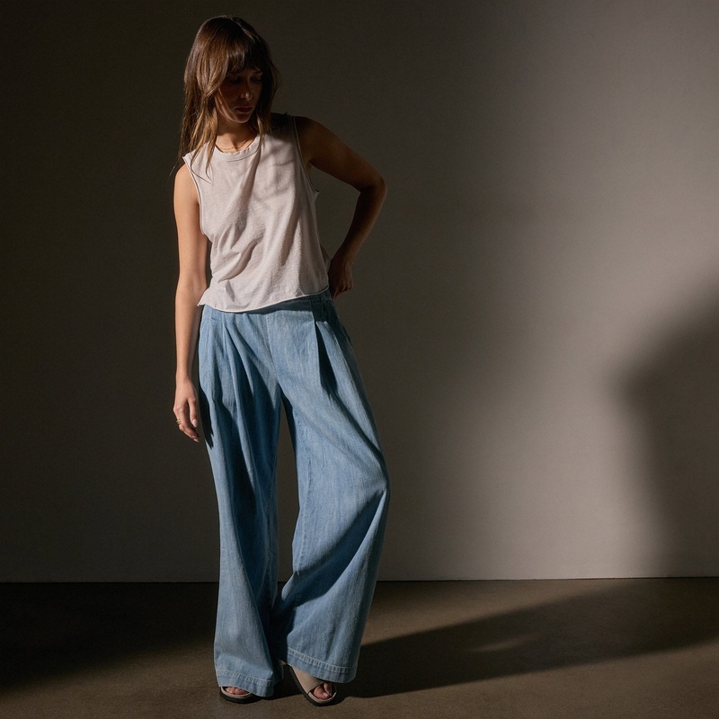 Pleated Denim Pant – Bleach Wash