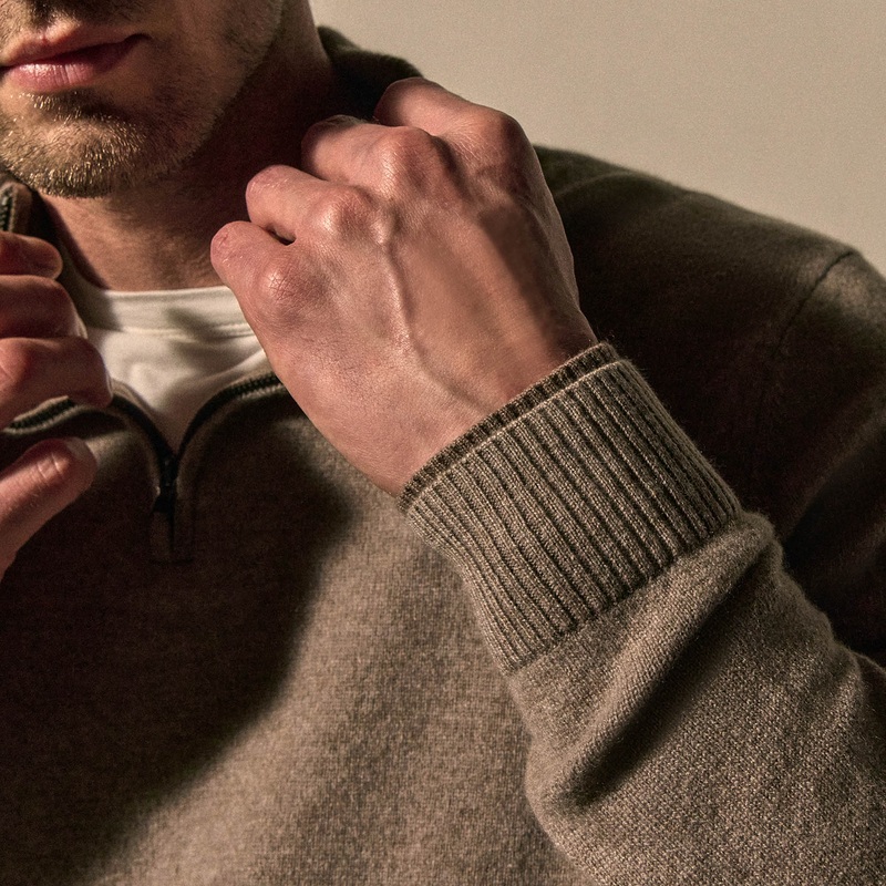 Half Zip Cashmere Funnel Neck – Warm Brown/Mid Brown