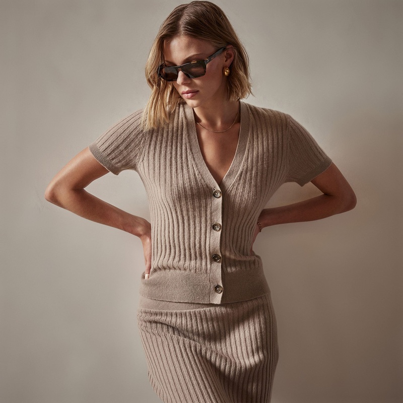 Ribbed Cashmere Cardigan – Mocha