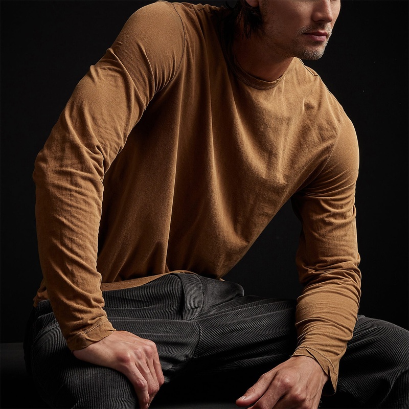 Shirttail Hem Crew – Copper Pigment