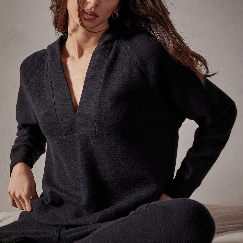 Thermal Knit Split Front Hoodie – Black