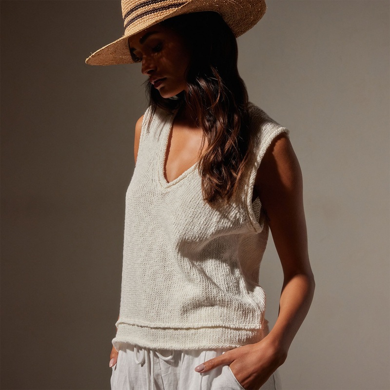 Cotton Linen V Neck Vest – White