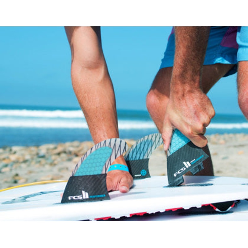 FCS II Performer PC Carbon Tri Fin Set – Medium