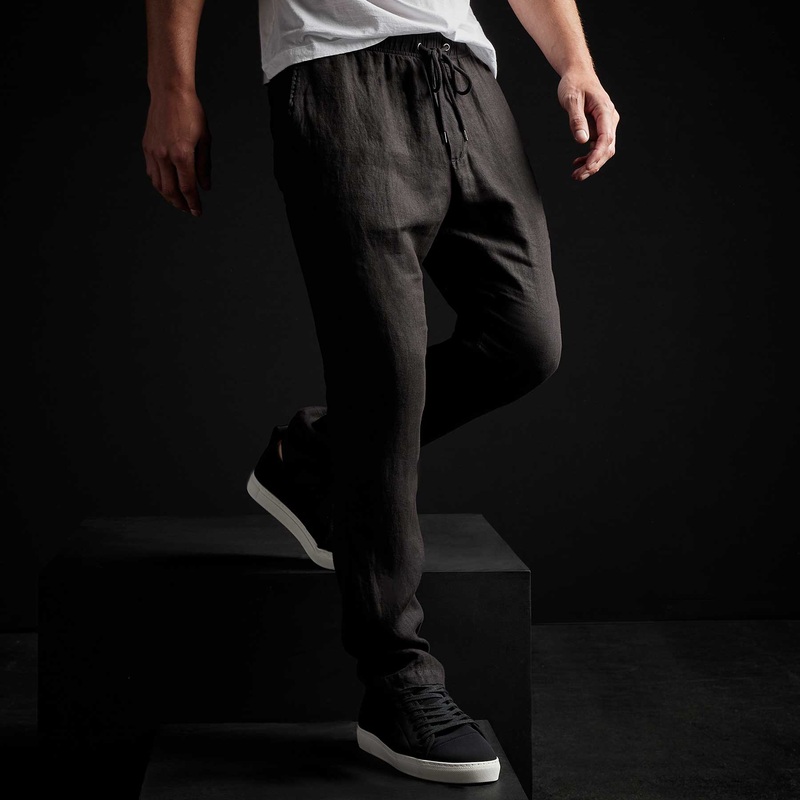 Lightweight Linen Pant – Black