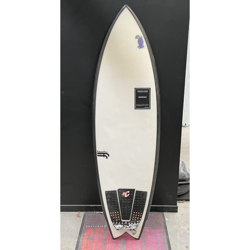 2nd Hand Haydenshapes Misc – Futureflex – Futures – 5’7″, 30.06L